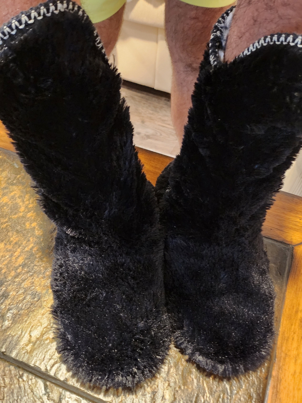 dearfoams Black Plush Fuzzy Women's Slipper Boots